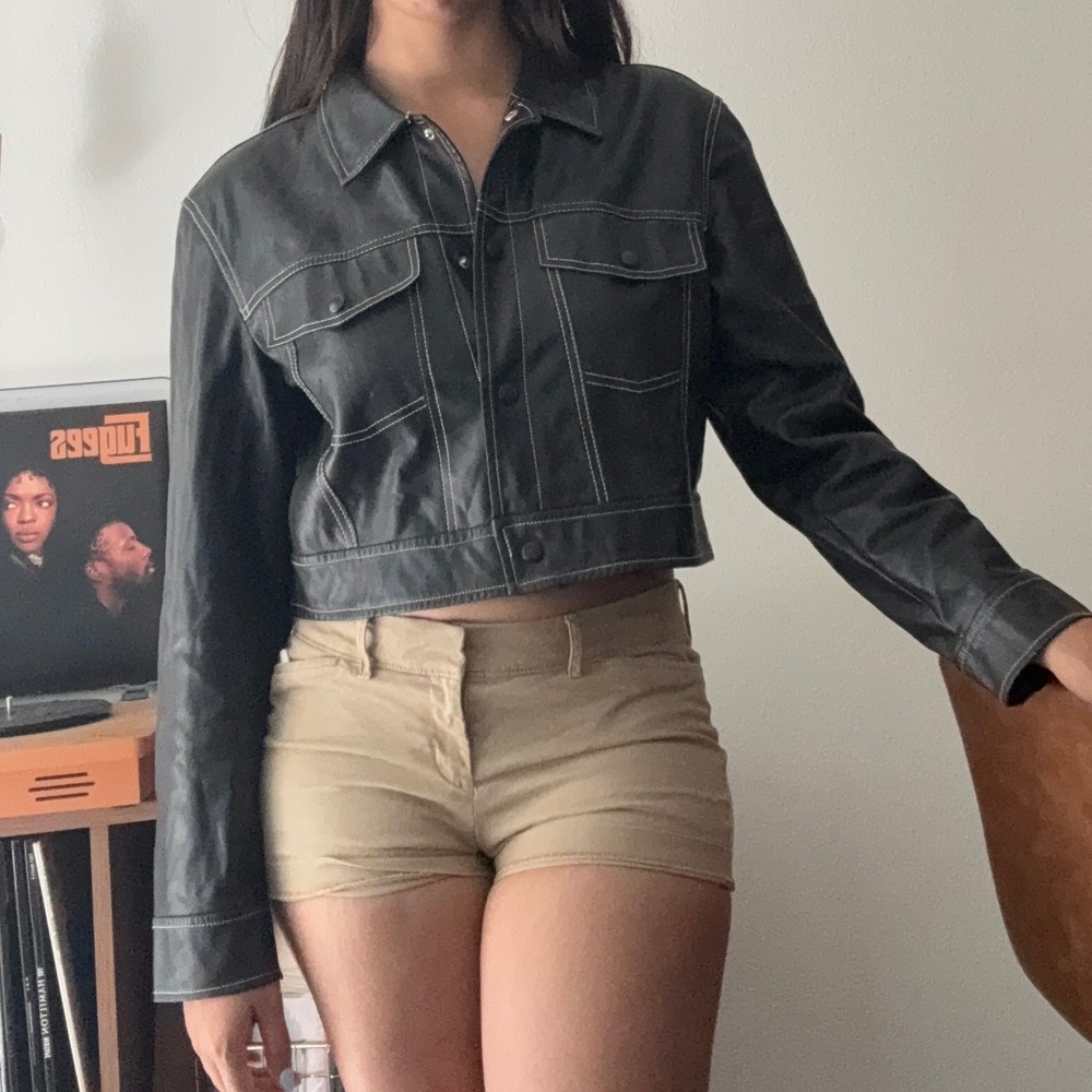 Bershka Black Faux Leather Cropped Trucker Jacket Contrast Stitch Large